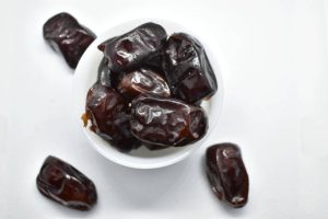 خرما مضافتی شیره دار تازه و خوش طعم با بافت نرم و سرشار انرژی